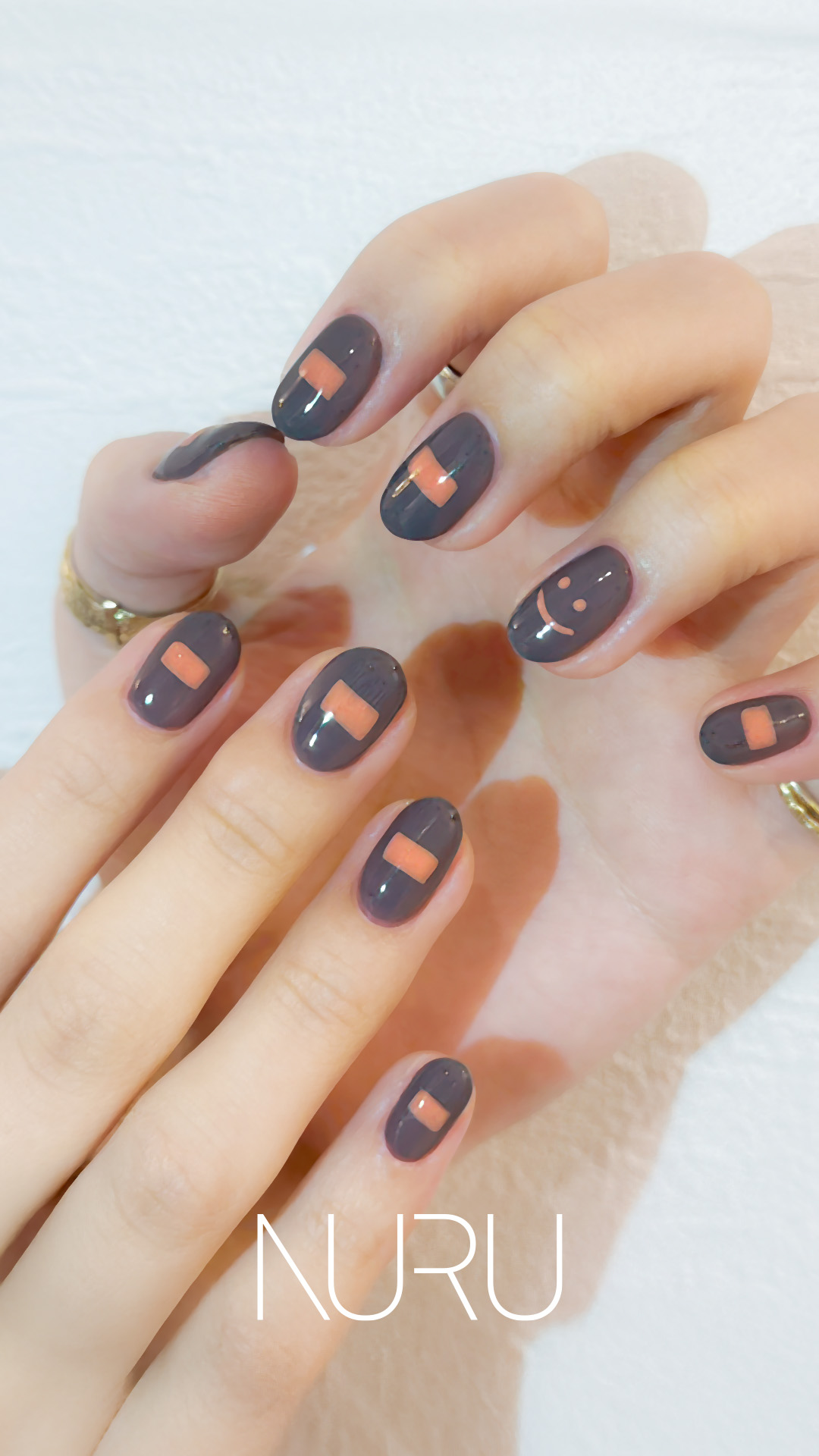 ニュアンスネイルのデザイン